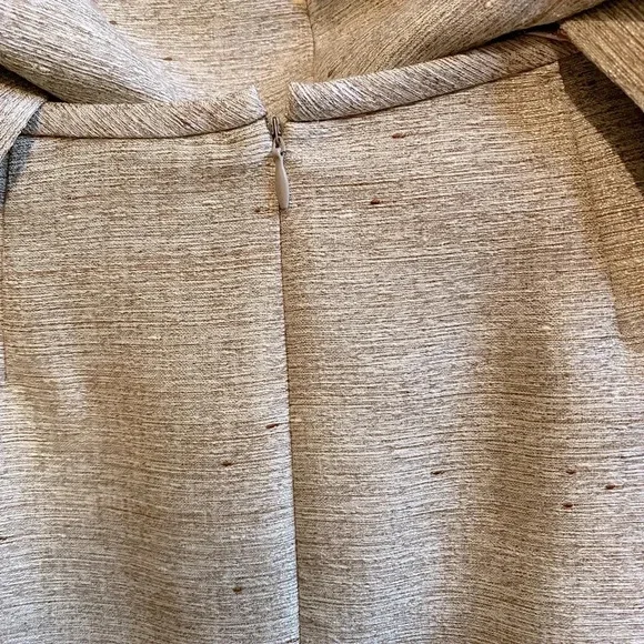 NWT Kasper Light Brown/ beige Three pieces Skirt Suit. Size 10 PETITE. - Picture 5 of 16